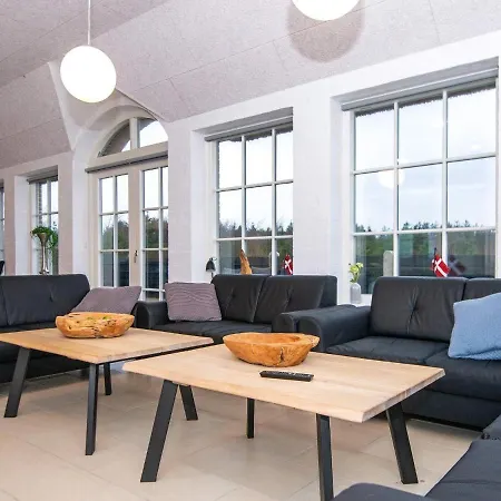 Holiday home 16 Person In